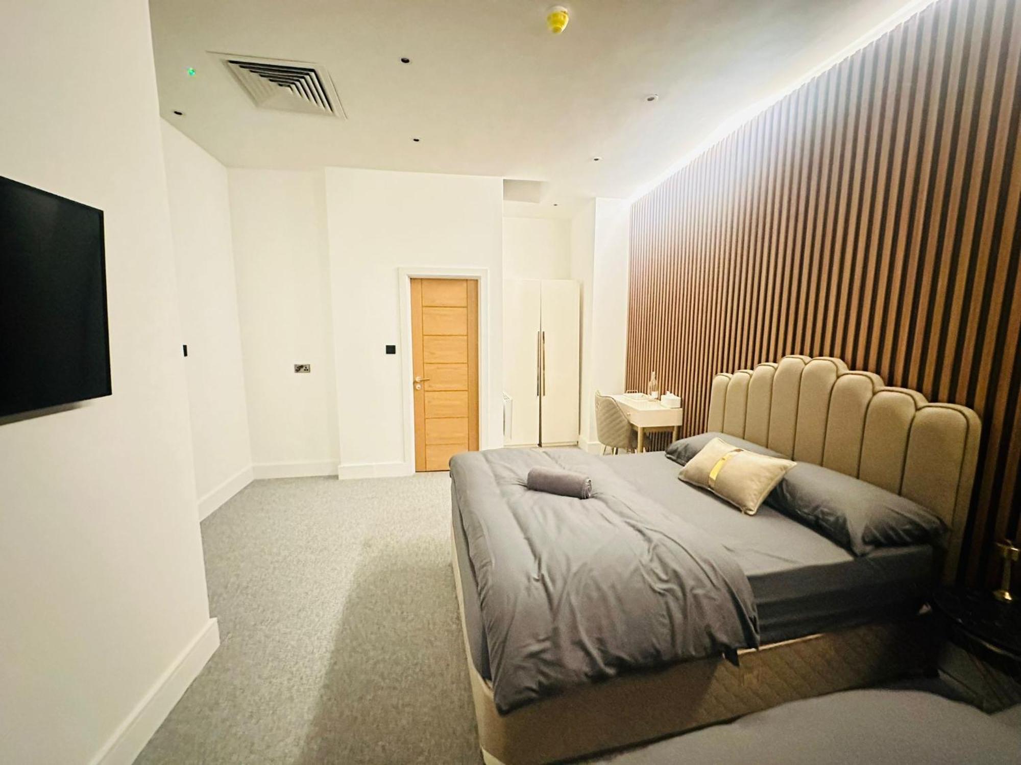 Studio 64 London Ngoại thất bức ảnh