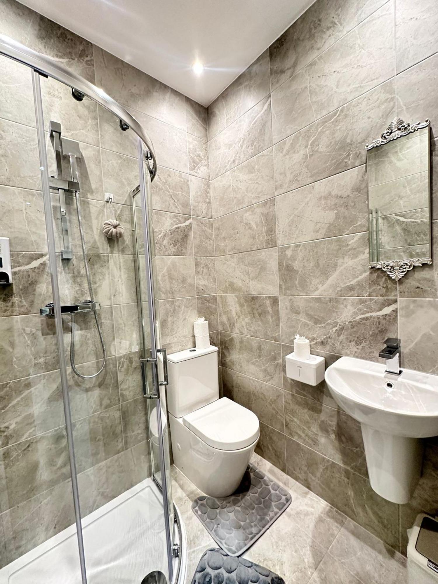 Studio 64 London Ngoại thất bức ảnh