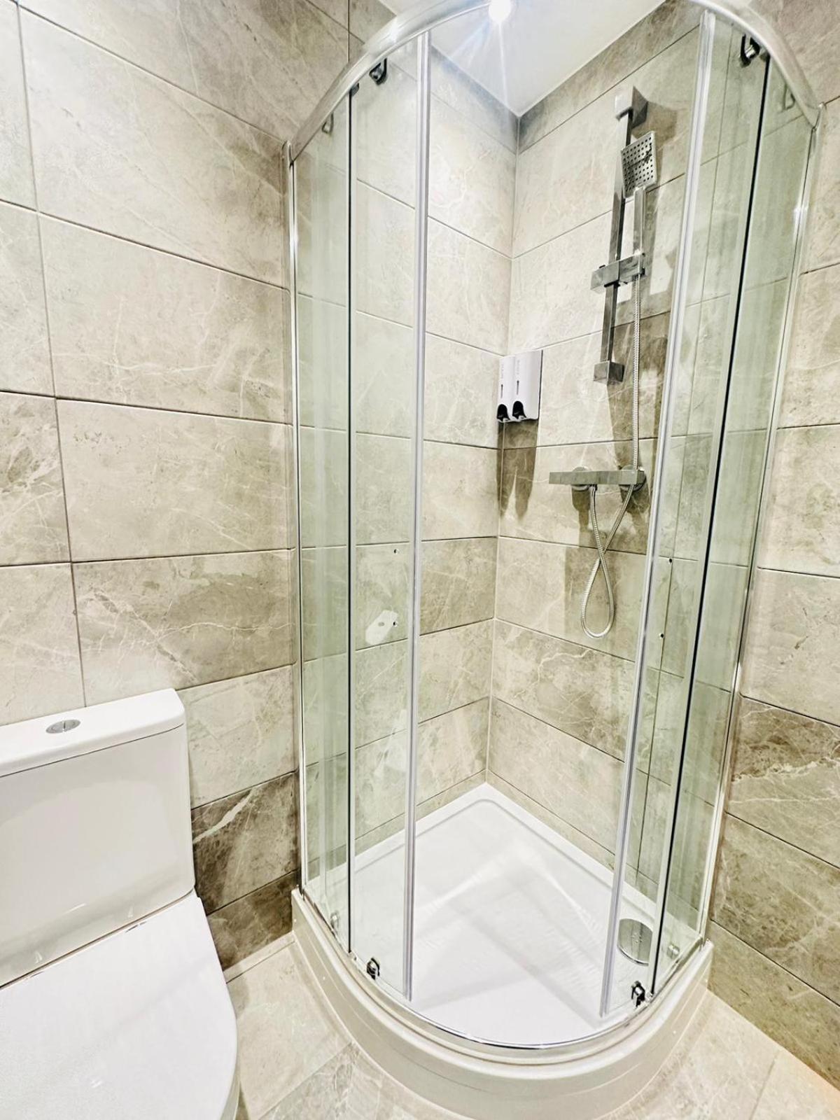 Studio 64 London Ngoại thất bức ảnh